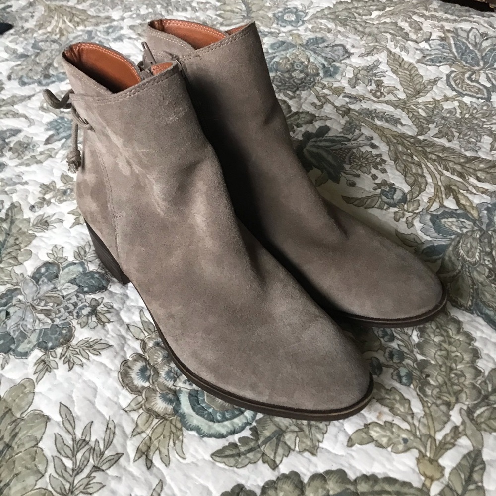 Lucky Brand Taupe Suede Booties
